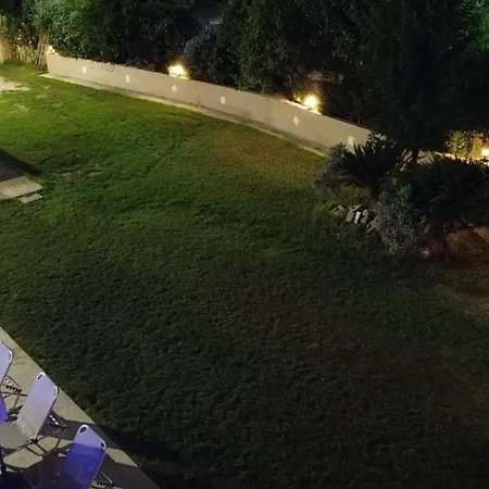 Leonton With A Private Pool