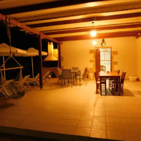 Leonton With A Private Pool Villa *